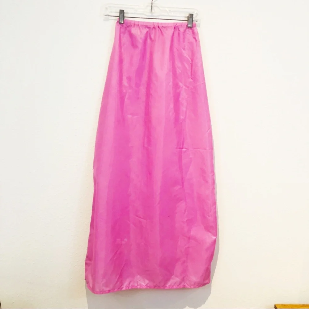1983 Vintage Ruffled Formal Maxi Dress - Picture 7 of 9